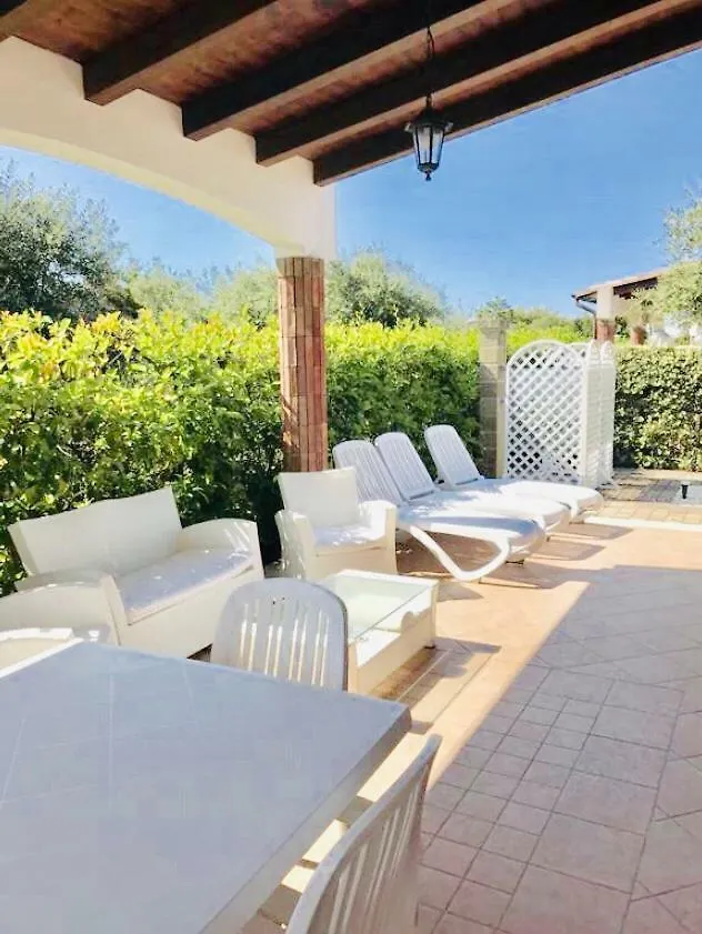Villa Camelie Campofelice Di Roccella İtalya
